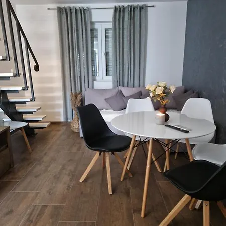 Tara Villa *
