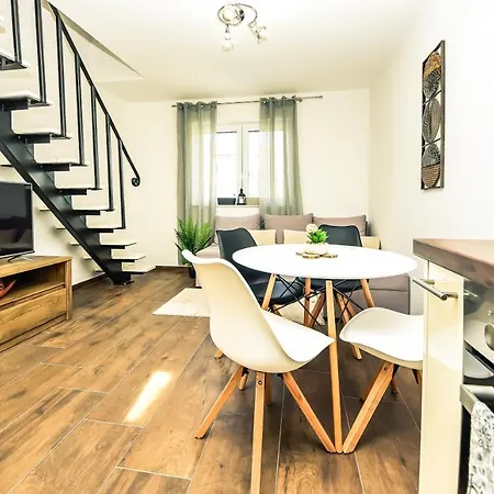 别墅 Tara 扎达尔